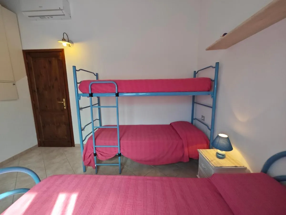 Apartment Appartamento Medusa San Teodoro Vicino Alle Spiagge